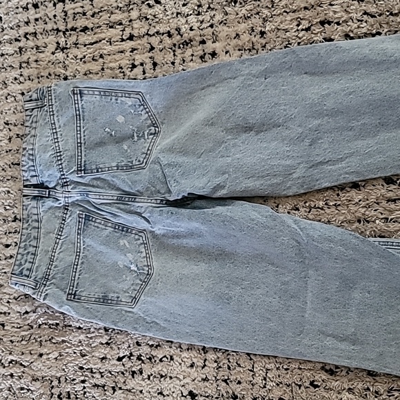 No boundaries, Jean - Picture 2 of 4